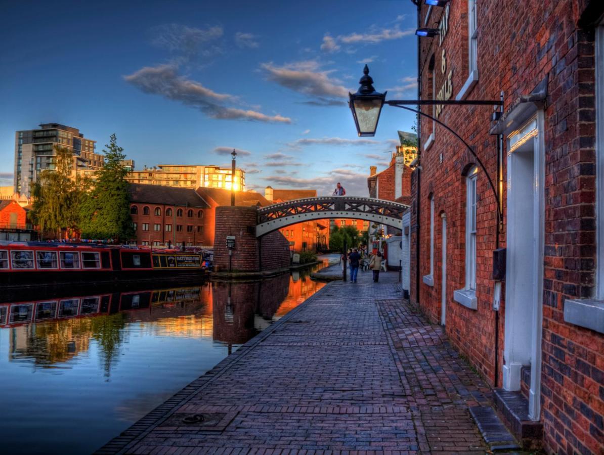 Studio Apartment - City Centre - Broad Street - Brindley Place - Wifi - Netflix - Smart Tv Birmingham Exterior foto